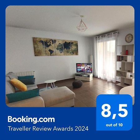 Appartement Avec Jardin Et Terrasse Pres De Paris Mantes-la-Jolie Buitenkant foto