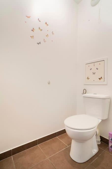 Appartement Avec Jardin Et Terrasse Pres De Paris Mantes-la-Jolie Buitenkant foto