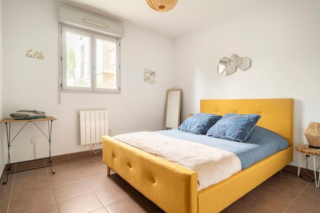 Appartement Avec Jardin Et Terrasse Pres De Paris Mantes-la-Jolie Buitenkant foto